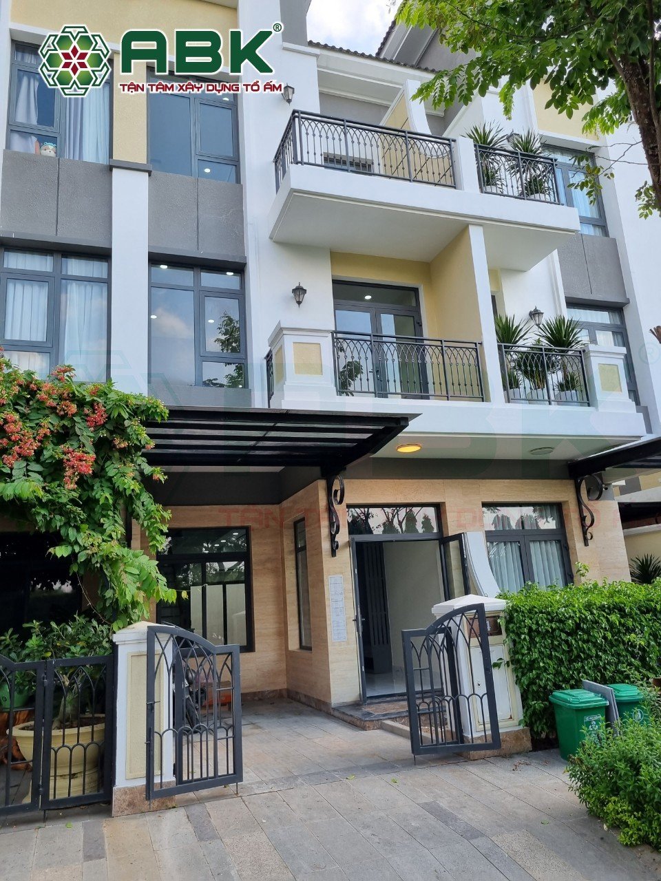 Mẫu nhà phố 3 tầng – chị Nga quận 9