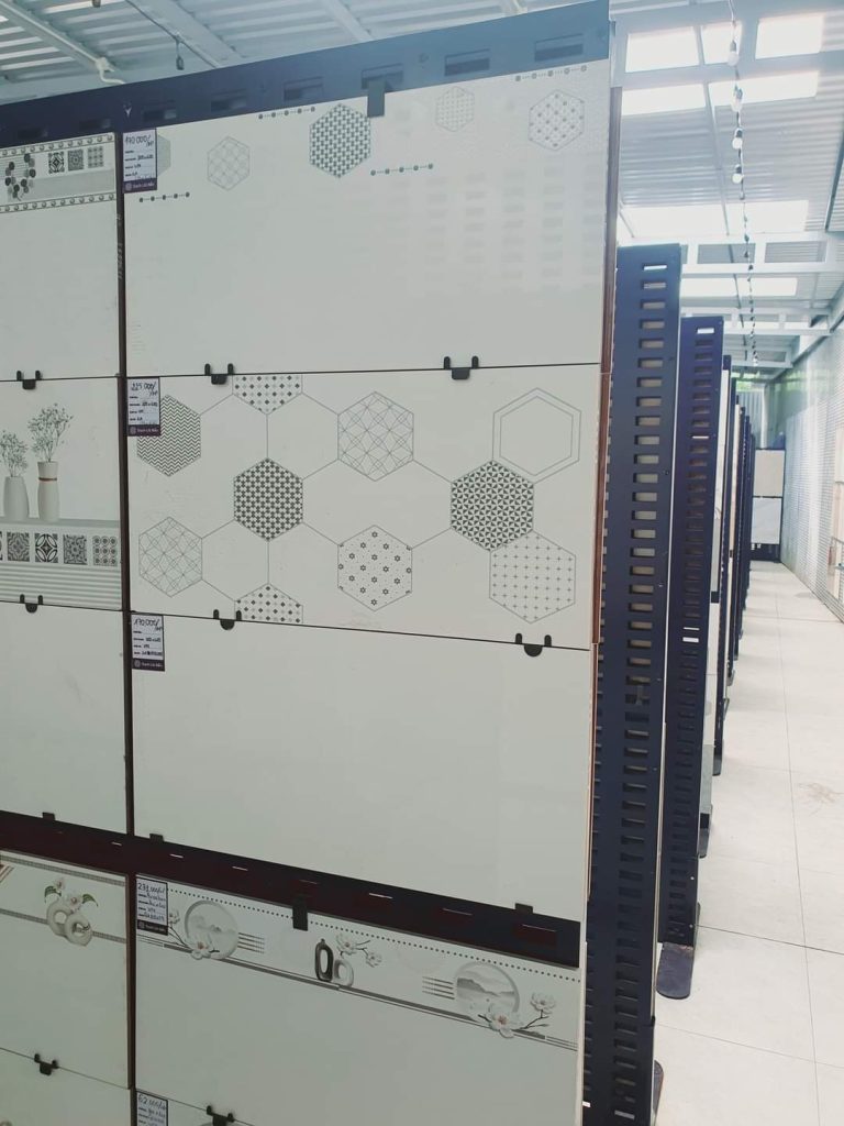 mẫu gạch ốp tường nhà vệ sinh